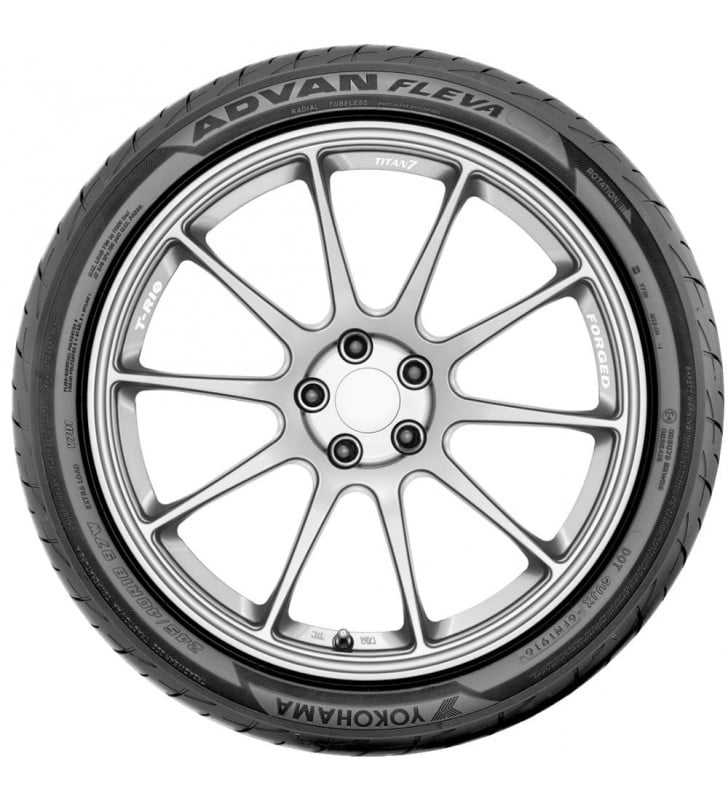 Llanta 205/45 R16 YOKOHAMA ADVAN FLEVA V701 87W