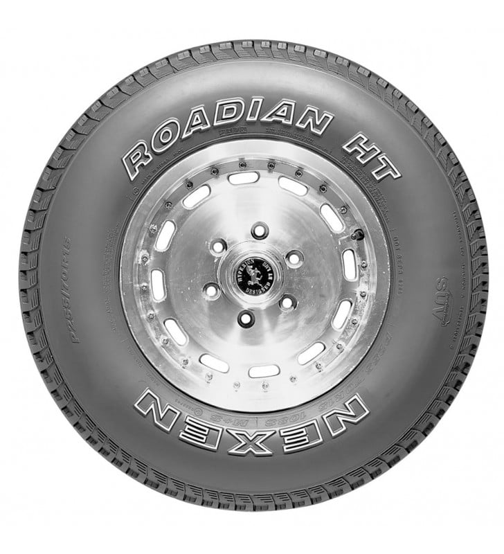 Llanta 245/65 R17 NEXEN ROADIAN HT 105S